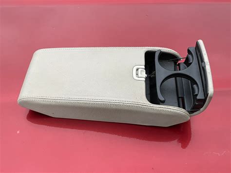 JAGUAR X300 XK8 CENTRE CONSOLE ARM REST LID .